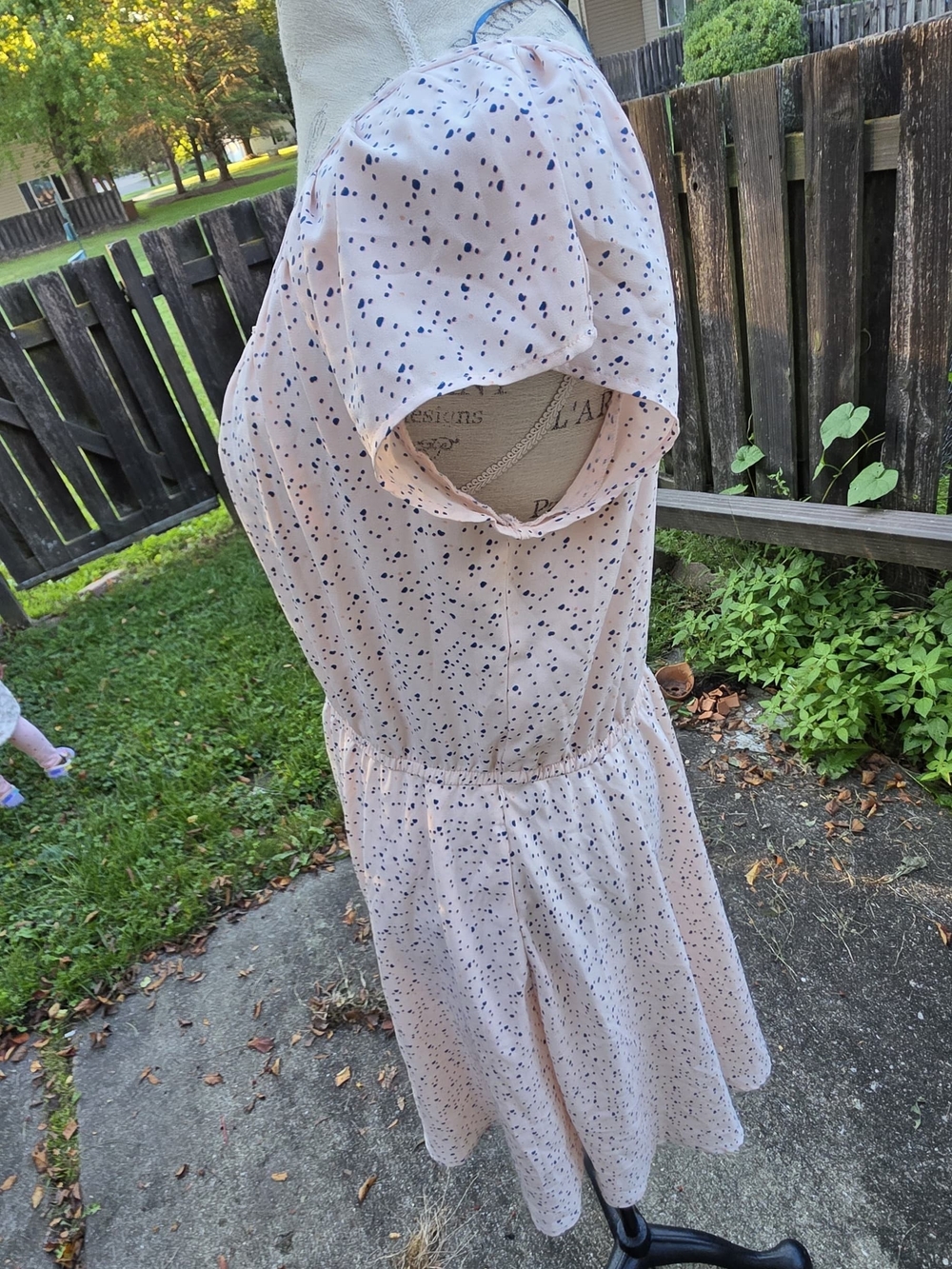 LC Lauren Conrad Cream Beige Floral Midi Dress with Button Front - Picture 4 of 7